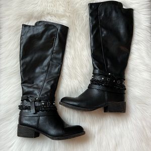 Knee High Black Boots – Size 7 - New!